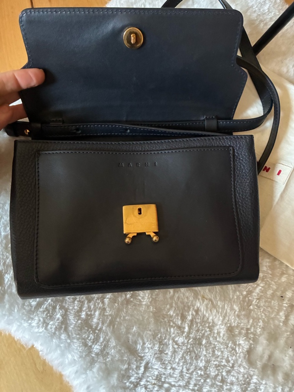 Marni Trunk Black Leather Crossbody Bag - Picture 7 of 13